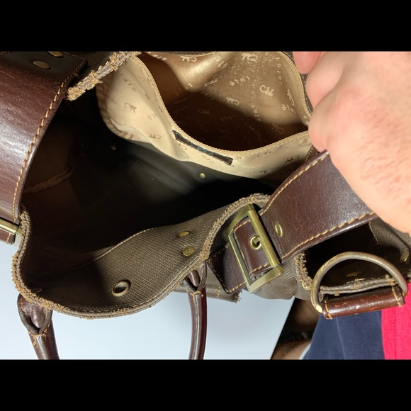 Rafe Top Handle Tote - Picture 7 of 8